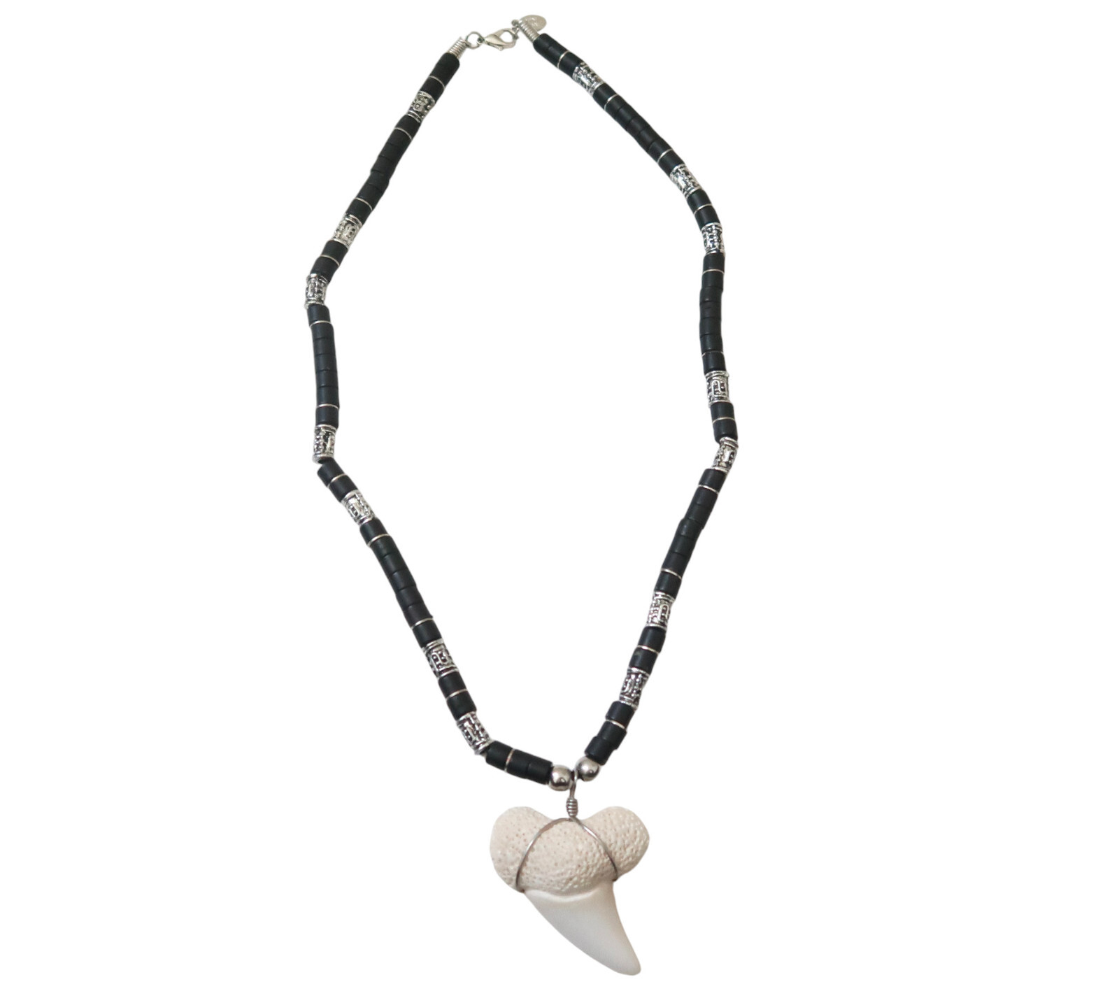 ADULT JEWELS Shark tooth pendant necklace Unisex