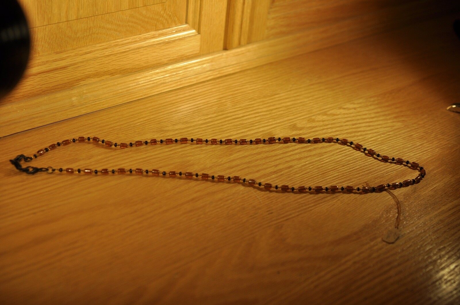 Beautiful Casual Amber Black Beaded Necklace 26 Inches Hook Eye Closure Fashion