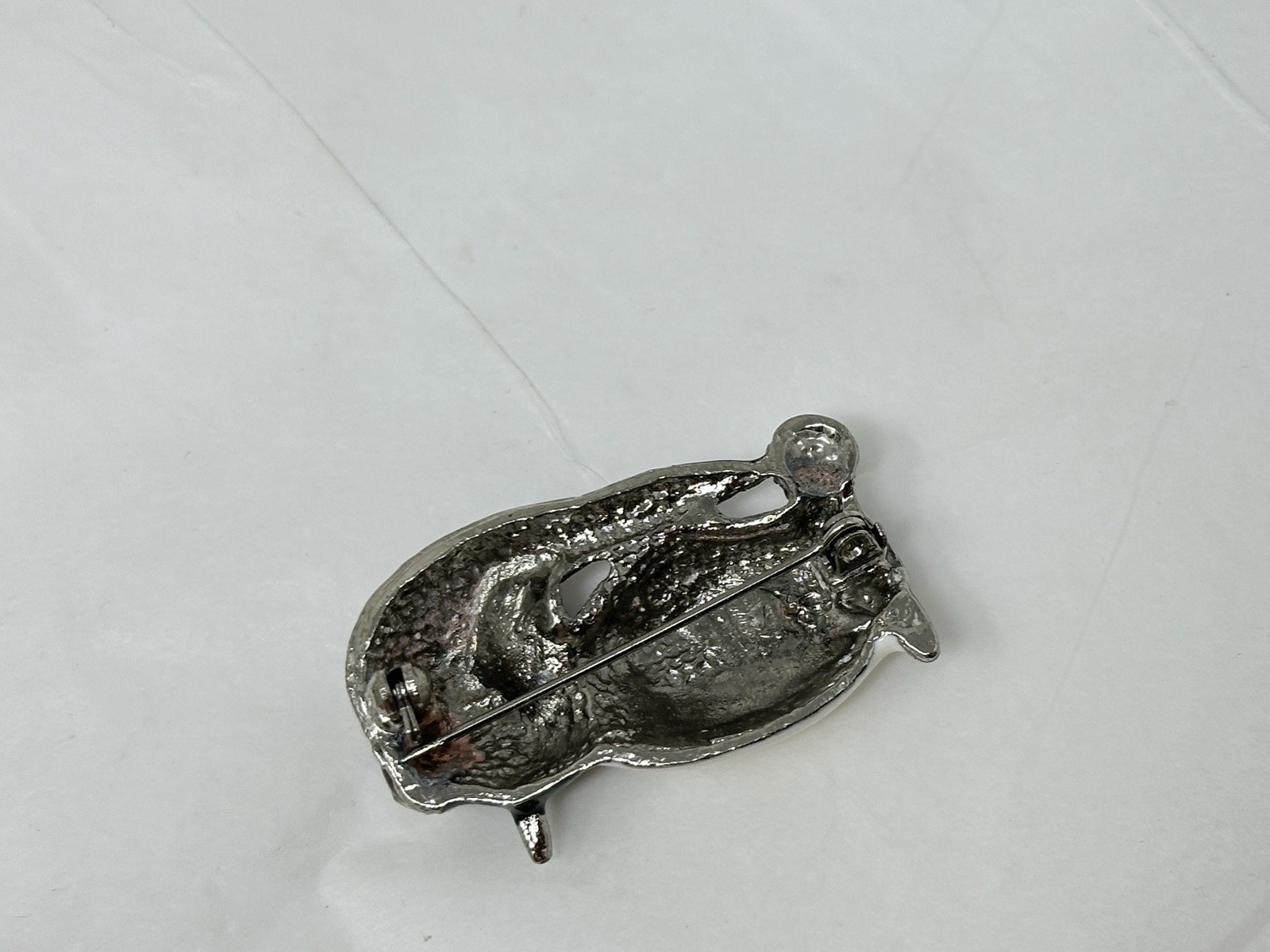 Silvertone Multicolor Black Red White Enamel Christmas PENGUIN Brooch Pin