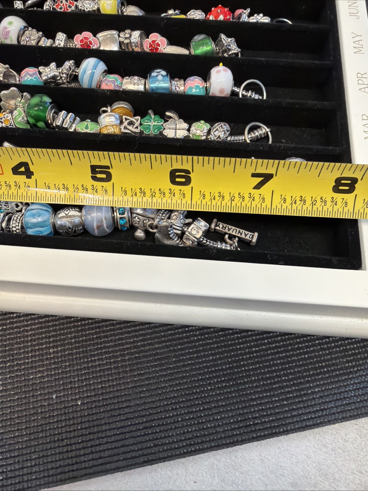 Willabee and Ward 12-Month Holiday Charm Bracelet w/ Display Case Ms2