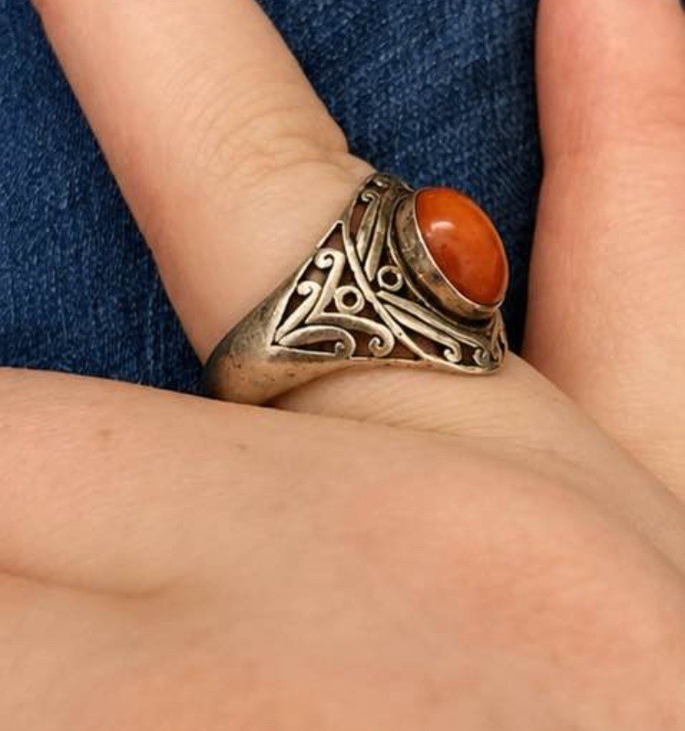 Vintage Sterling Silver Red Coral Ring – Size 9