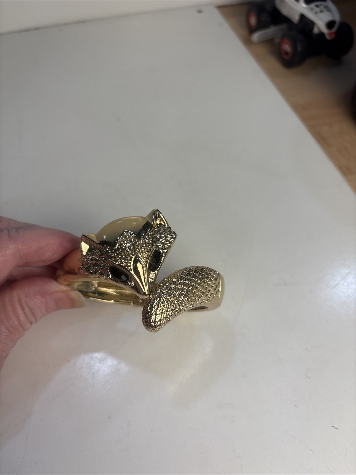 Gold Tone Fox Design hinged Bracelet Not Branded