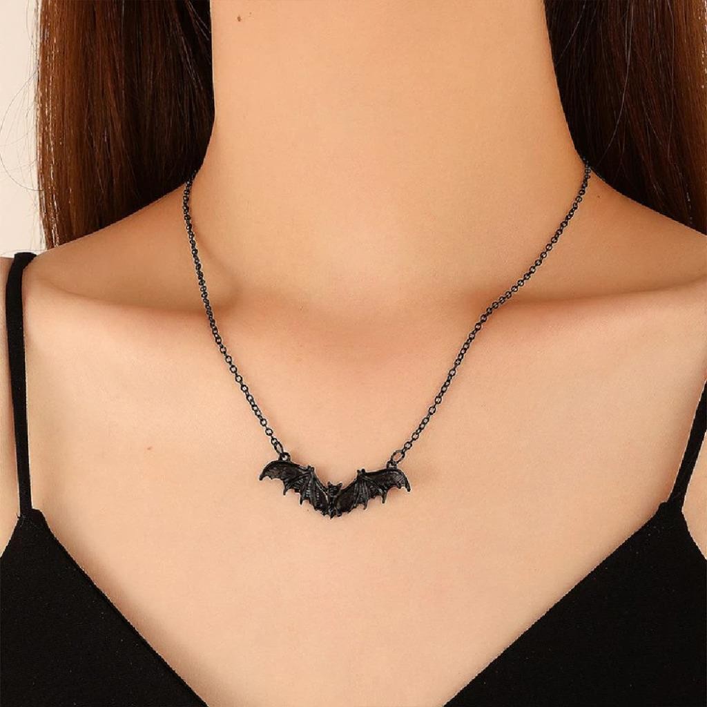 BAT NECKLACE 16″ Chain Flying Wings Spread Charm Pendant Vampire Halloween NEW
