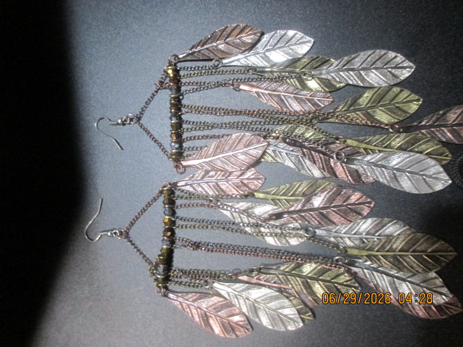 SHOWLDER DUSTER EARRINGS! SILVER GOLD & BRONZE LEAFS! HOOKS LIGHT WEIGHT!