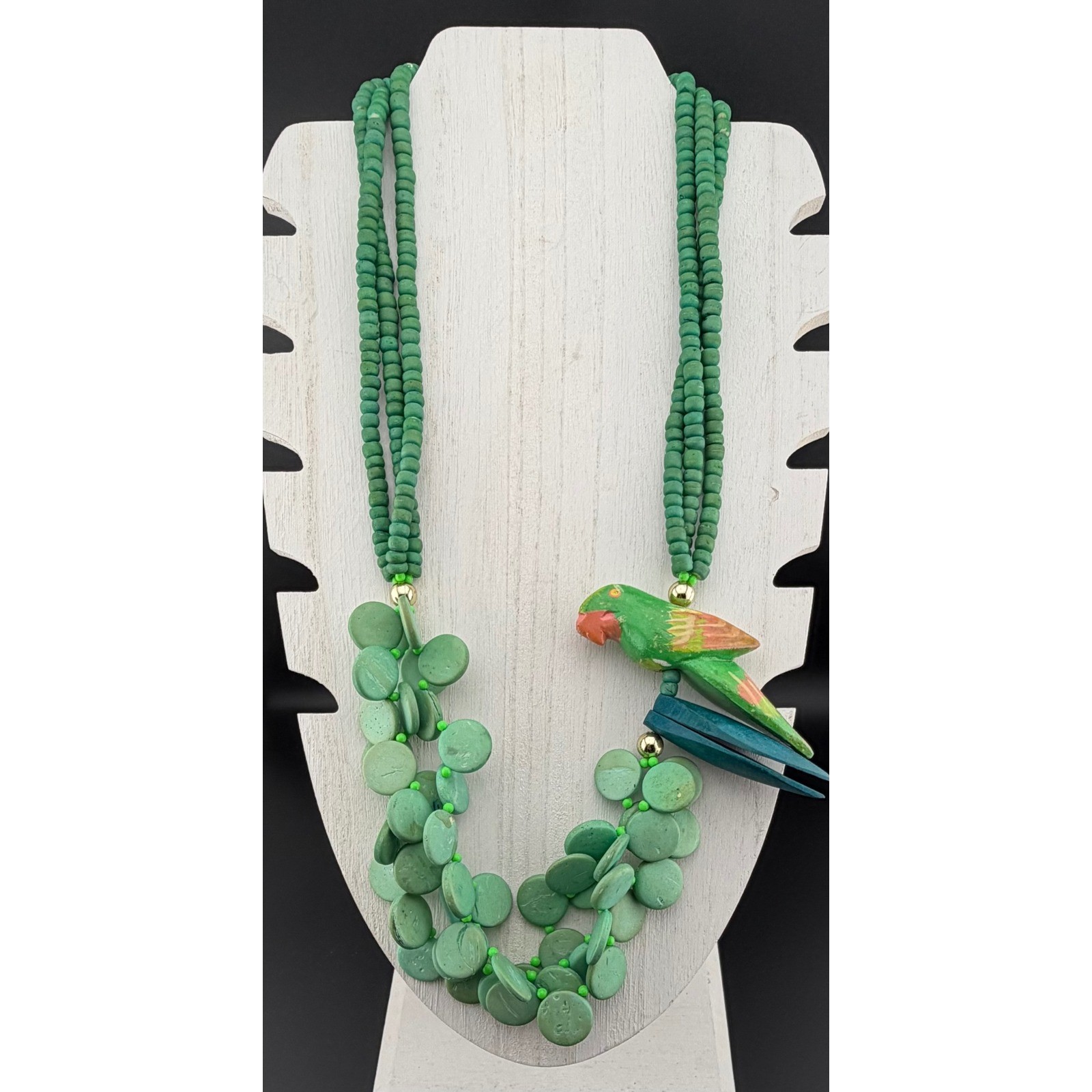Parrot Wood Beaded 26 Inch Necklace Green Tropical Island Bird Statement Vintage