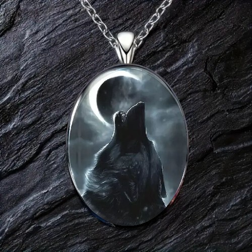 Beautiful Black Wolf King Design Oval Pendant Necklace