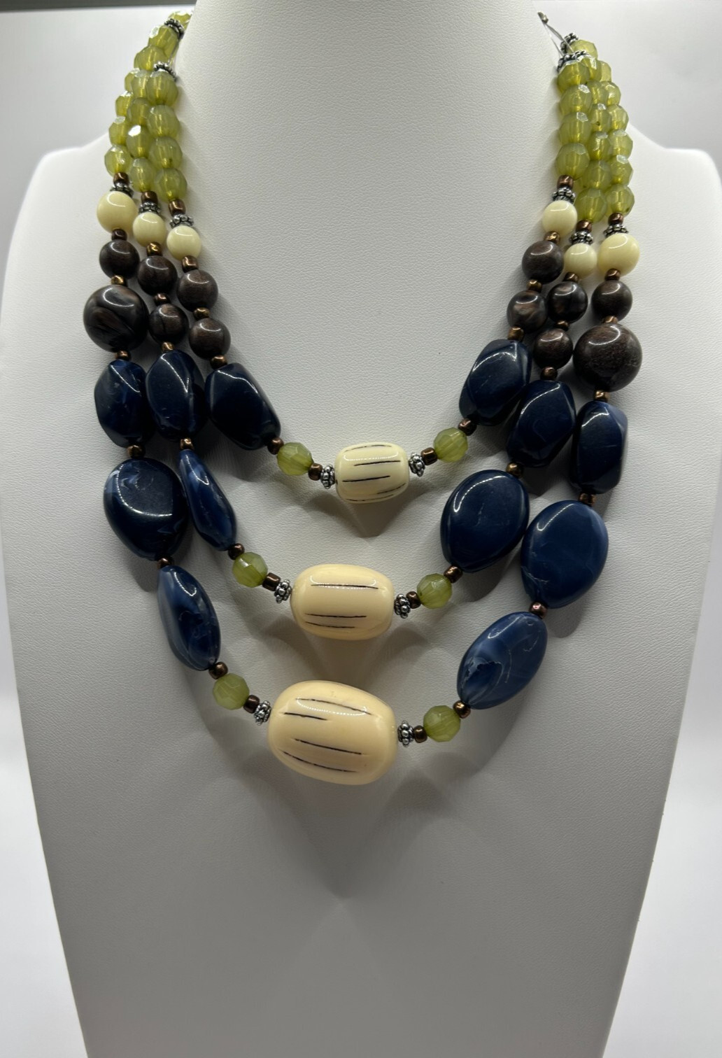 Chico’s triple-strand chunky blue cream and green bead necklace 19-22″