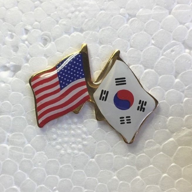 USA and South Korea Crossed Friendship Flag Lapel Pin **MADE IN USA**