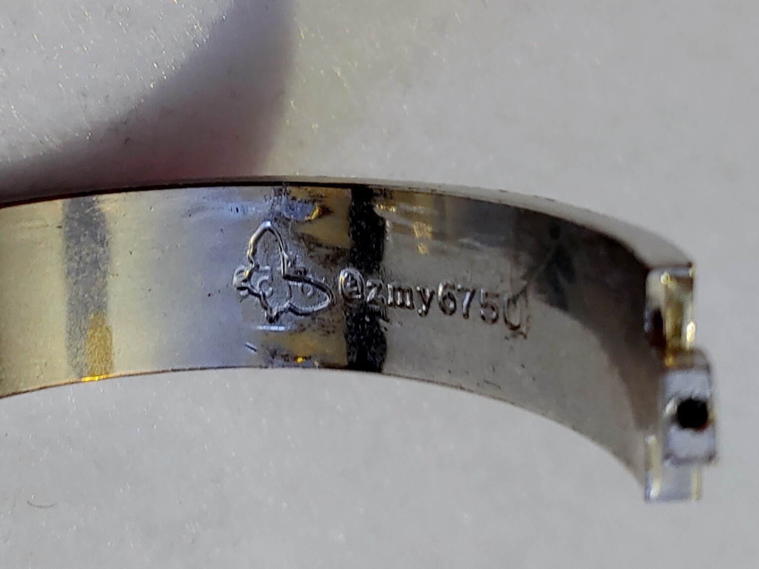Hinged – Bangle Bracelet – Repair ( STAMPED zmy6750 ) as seen in pictures