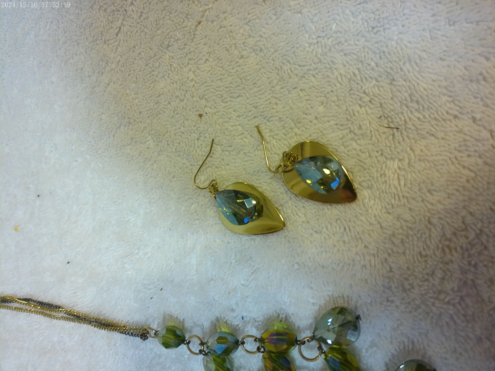 Vera Wang Necklace & Earrings Never Worn No Tag Or Box
