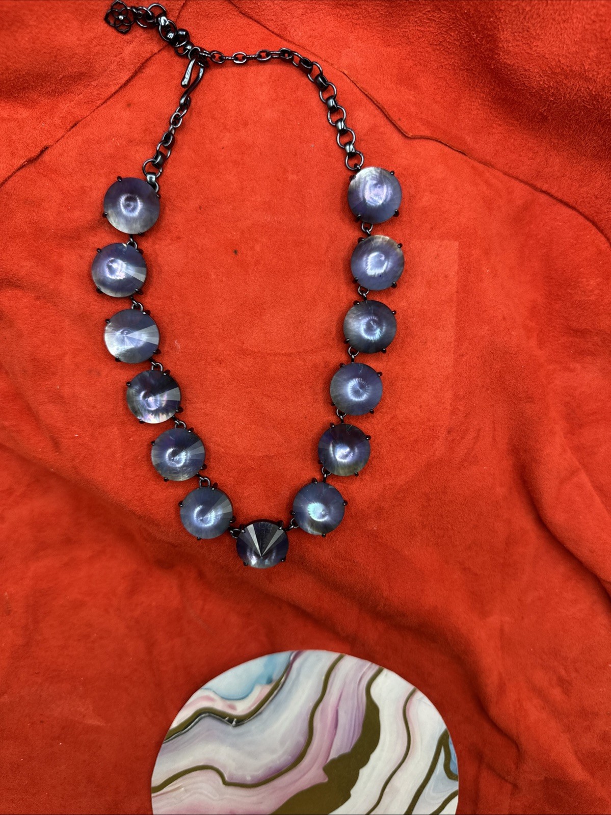 Kendra Scott deep purple cones and gunmetal statement necklace. See pics.