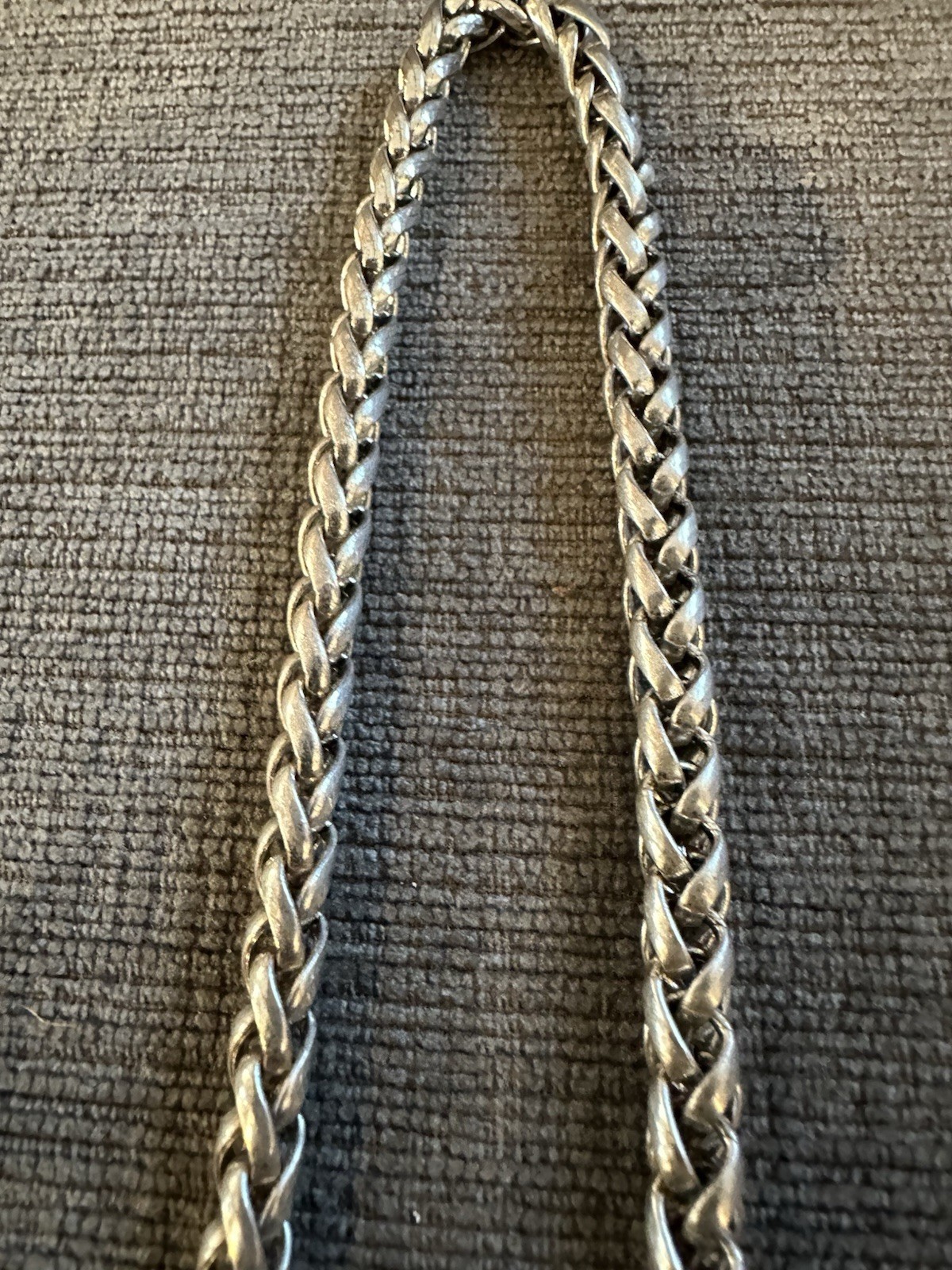 Brighton Roll Style 18” Chain w/ Detachable 1 1/2” Heart Pendant