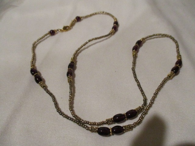 NAPIER Vintage 26″ Goldtone Necklace w/Garnet Gemstone Seeds