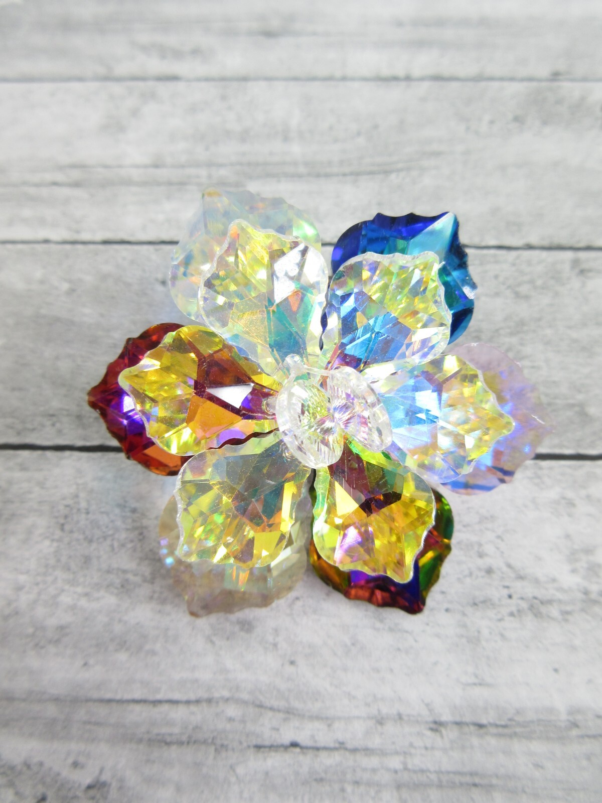 Aurora Borealis Crystal Pin Brooch Flower Glass Bead Jacket Hat Purse Corsage