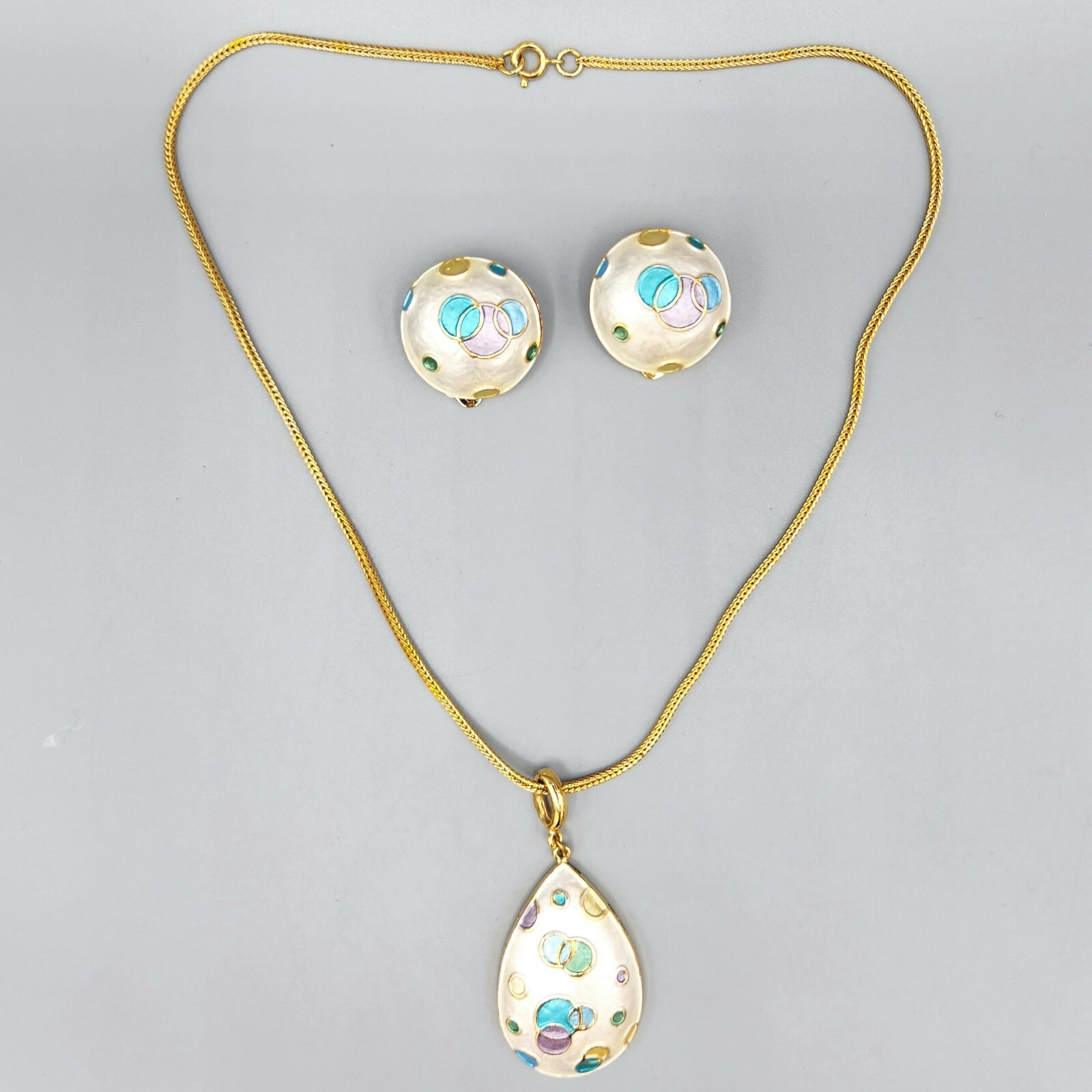 Unsigned Designer Pearlized Pastel Enamel Bubble Circle Necklace Earrings