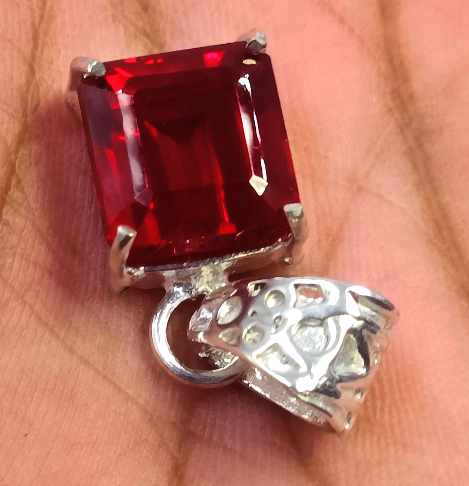 21 Ct Natural Red Ruby Emerald Cut Certified 925 Sterling Silver Free Chain 6FGT