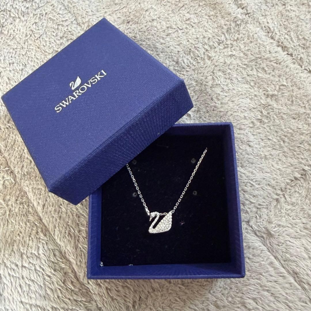 Swarovski Jewelry or Accessories Not specified Used No returns