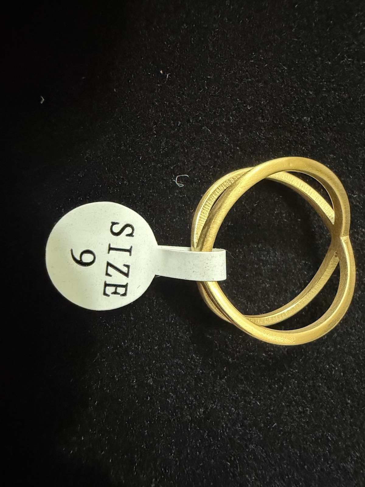 Gold Crisscross X-Ring Size 9