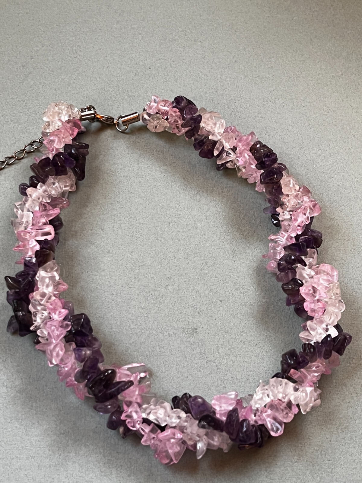 Purple White & Pink Plastic Nugget Twist Bead Choker Necklace – 13 inches long +