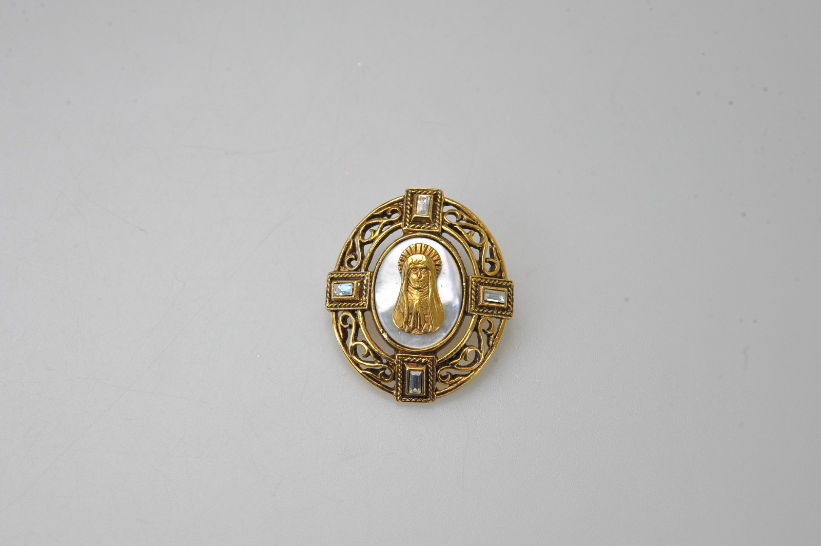Brooch Mary Vatican Library Collection Gold tone rhinestone signed SA25