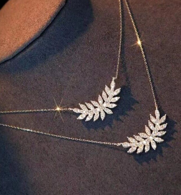 1.85 Ct Simulated Silver Plated Geometric Leaf Design Anniversary Necklace