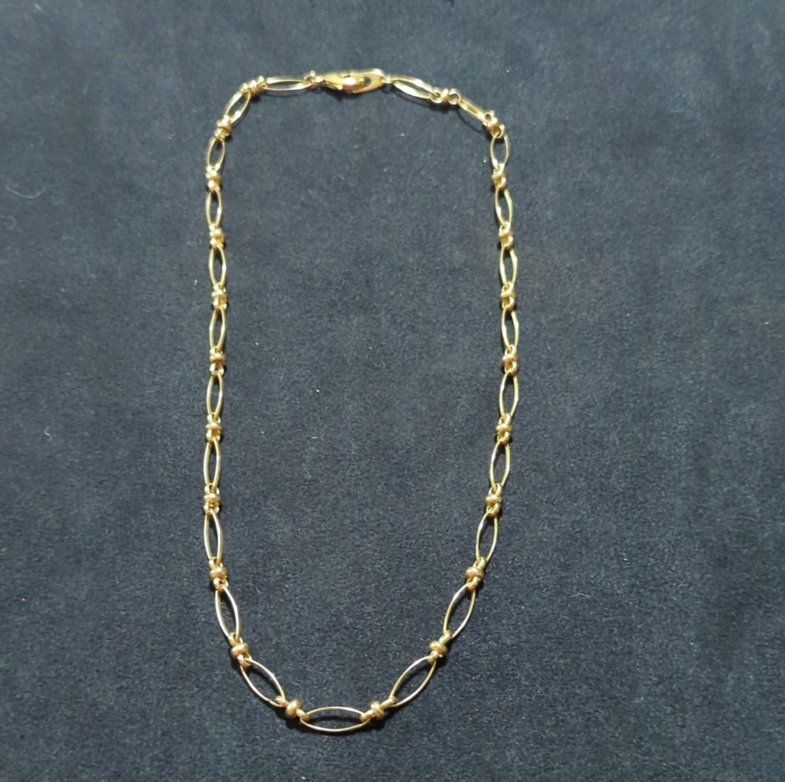 Gold Marquise Decorative Link Chain Necklace with Lobster Clasp, Metal, No Stone