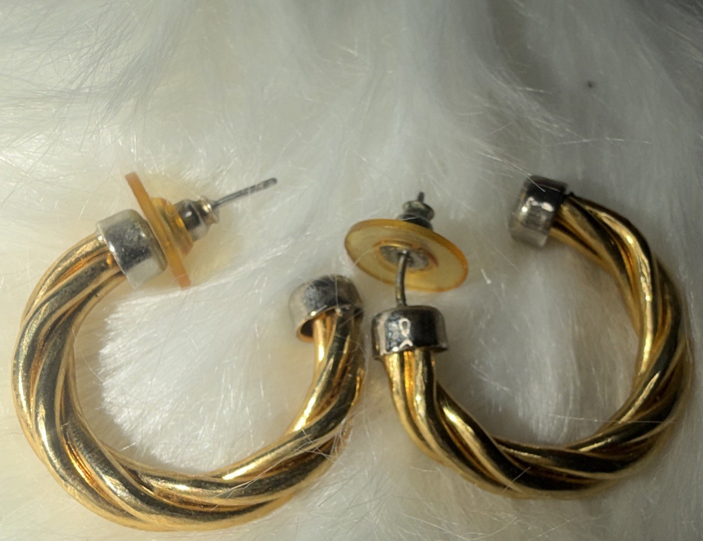 Gold Tone Twisted Hoop Post Earrings Round Metal No Stone Friction Back