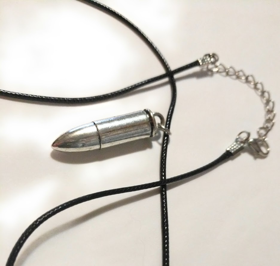Silver Bullet Shell Full metal jacket Pendant key chain Silver color beauty USA