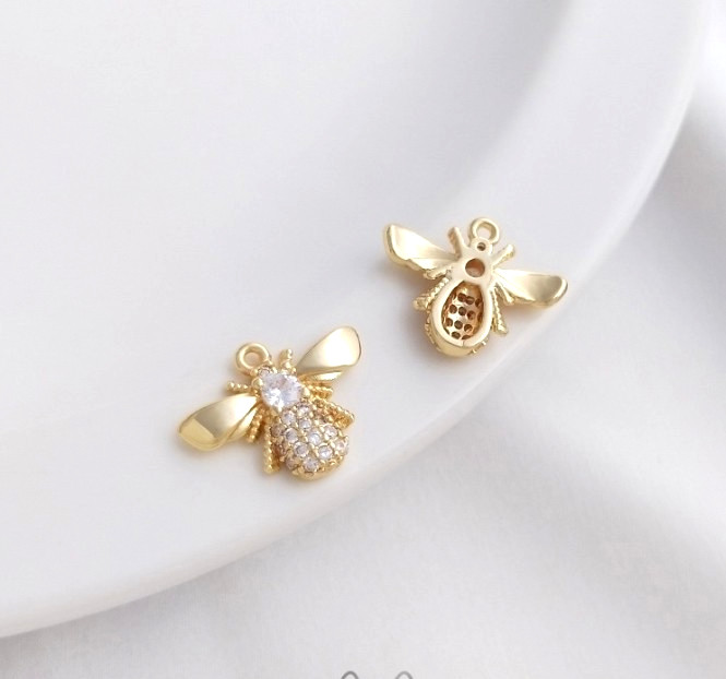 Gold Titanium Honey Bee Flying Bird Pave Cubic Zirconia Pendant Chain Necklace