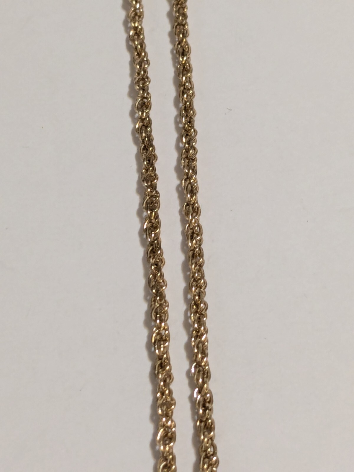 Peach Faux Shell Medallion Pendant Gold Tone Necklace. Metal Scroll Work. 30″.