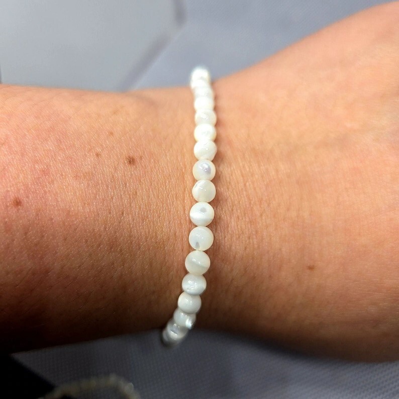 Handmade Mother of Pearl Elastic Stretch Bracelet – 4mm Round Gemstone Bead