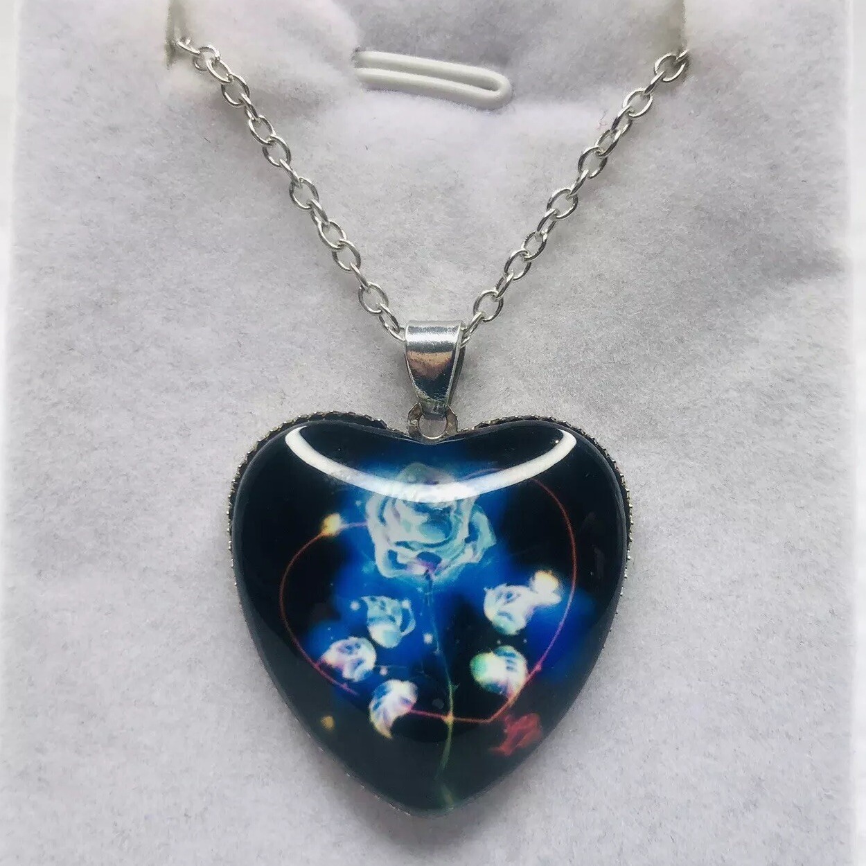Exquisite Vintage Blue Rose Printed HeartPendant Necklace