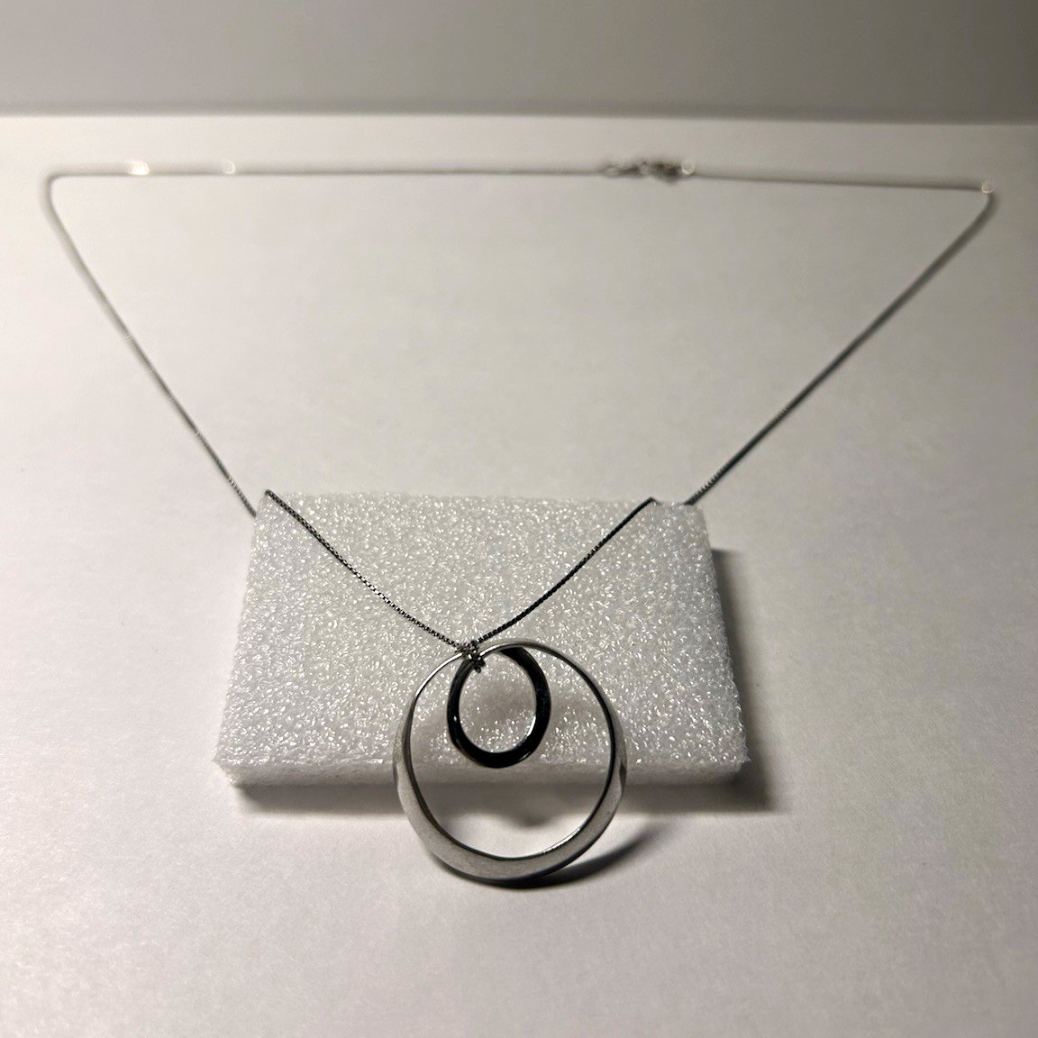 Silver Plated Double Round Charm Pendant Box Chain Necklace Spring Ring