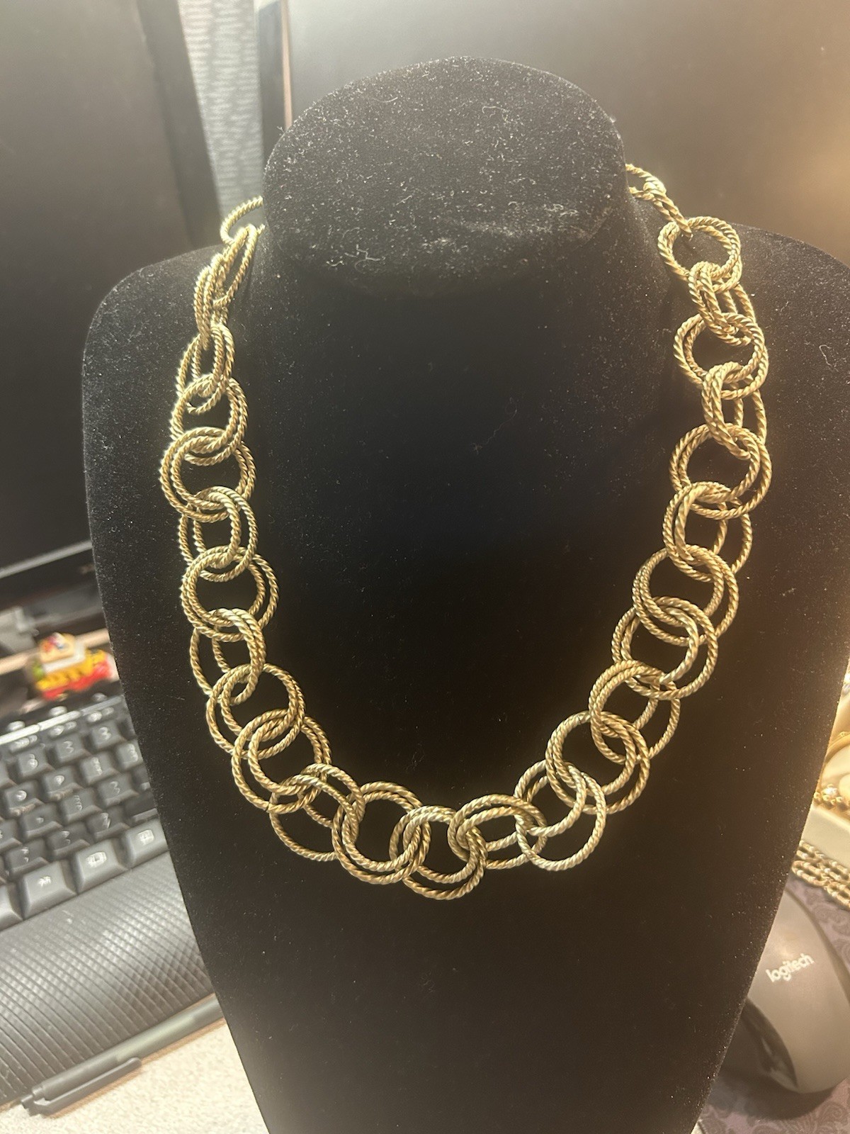 Banana Republic Double Link Statement Necklace Brushed Gold Textured Chain 18″