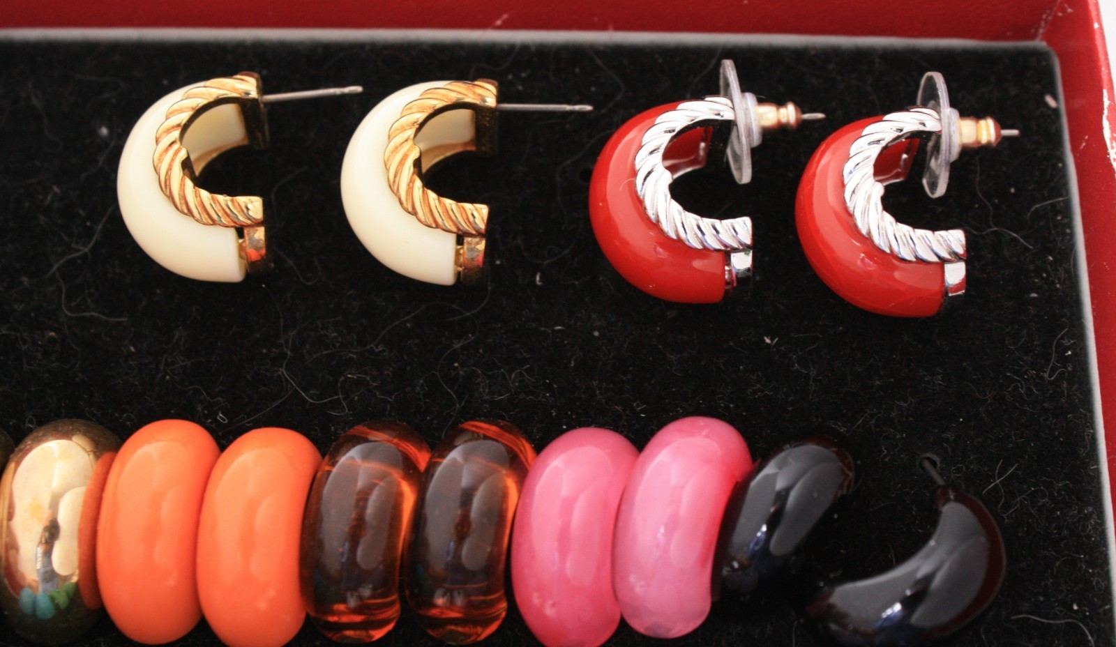 KJL Kenneth J. Lane 12 Color Interchangeable Hoop Earrings Gold & Silver Jackets