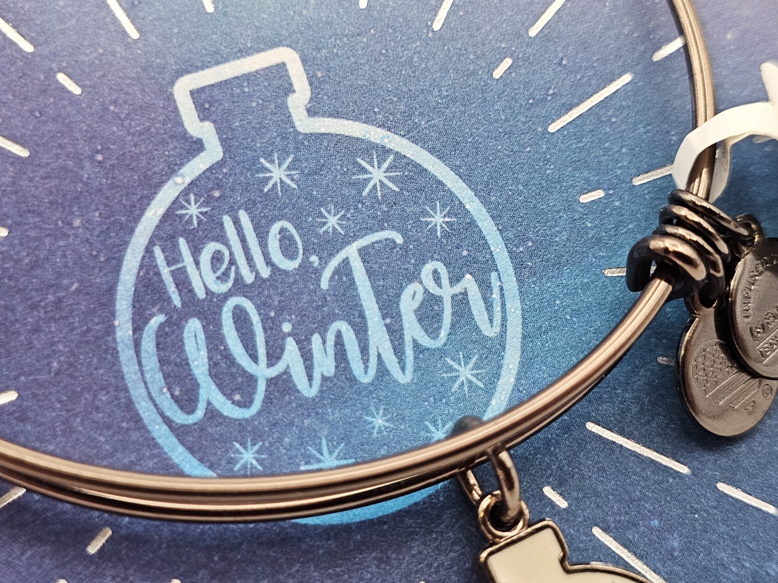 Authentic Alex & Ani Hello Winter Ornament, Metallic Hazel Charm Bracelet ✨️ 🎄