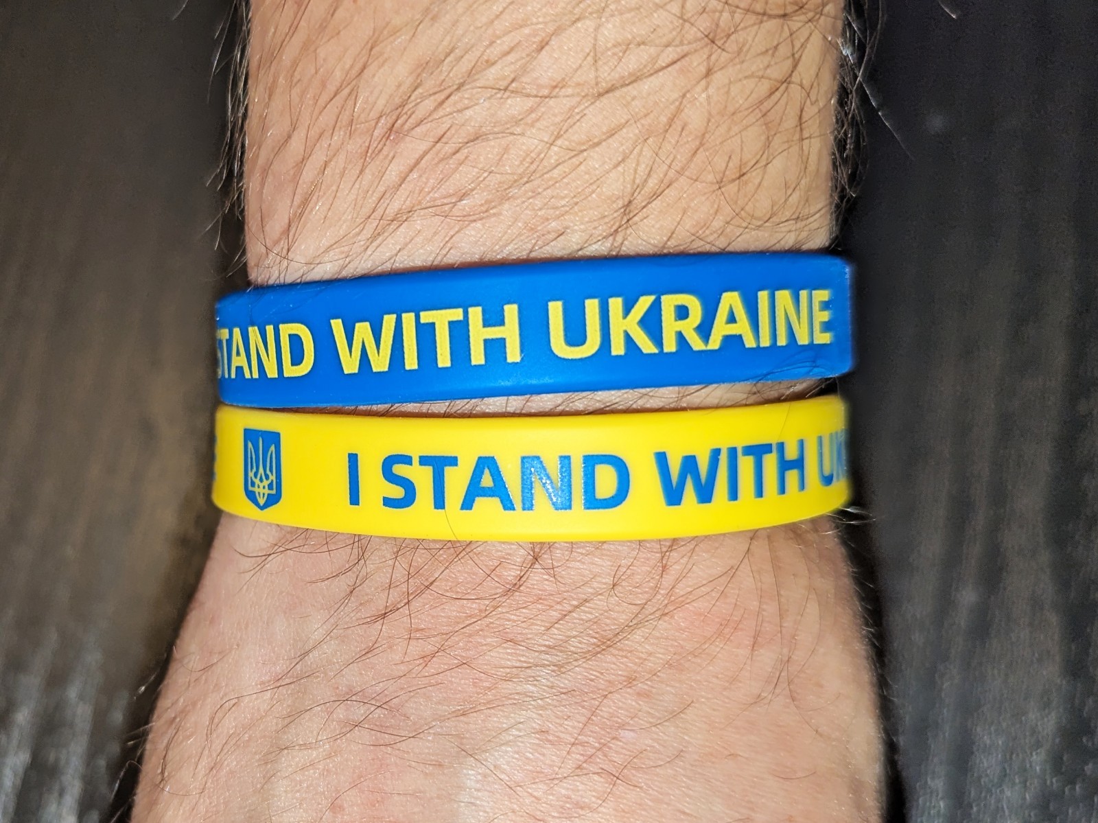 I STAND WITH UKRAINE Silicone Wrist Band Bracelet Wristband Set of 2 BLUE YELLOW