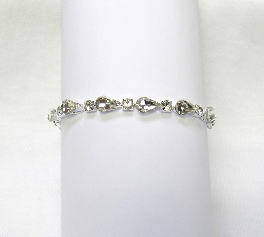 Silver Rhinestone Crystal Teardrop Sparkle Bracelet Prom Special Occasion # 3097