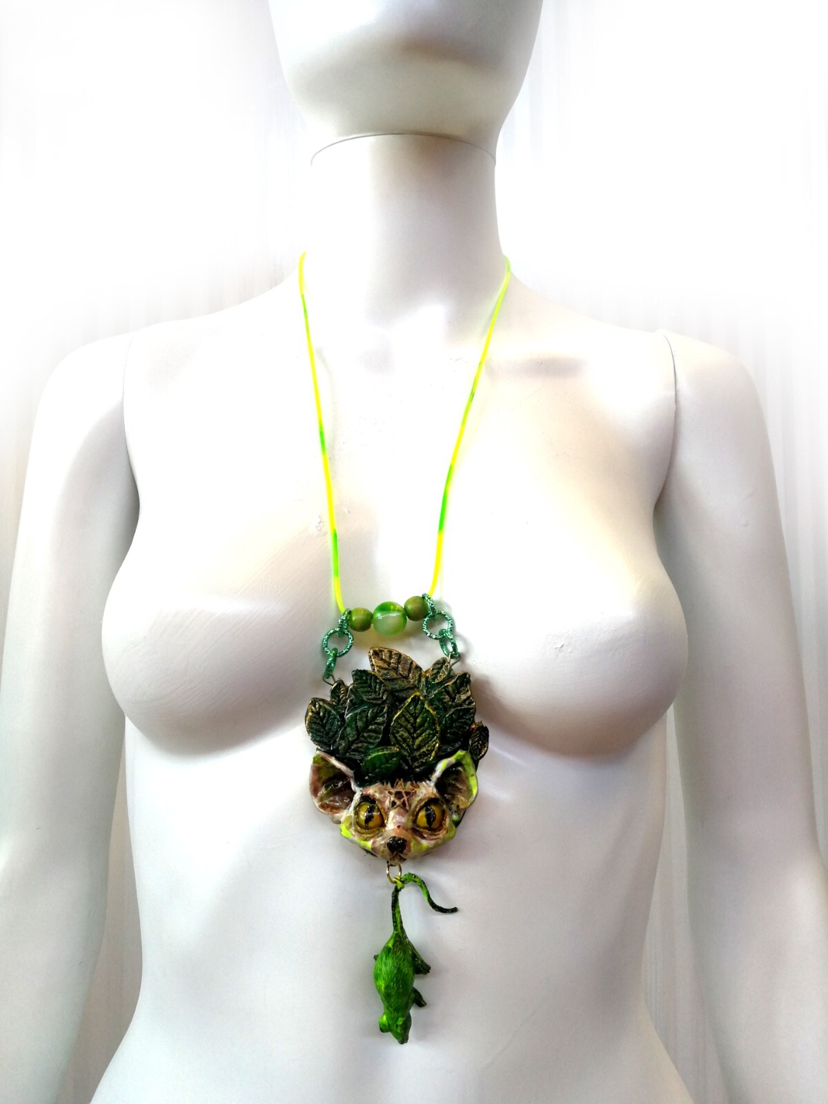 Green Witch Wicca Talisman Celtic Amulet Pendant Charm Forest Leaf Cat Nature