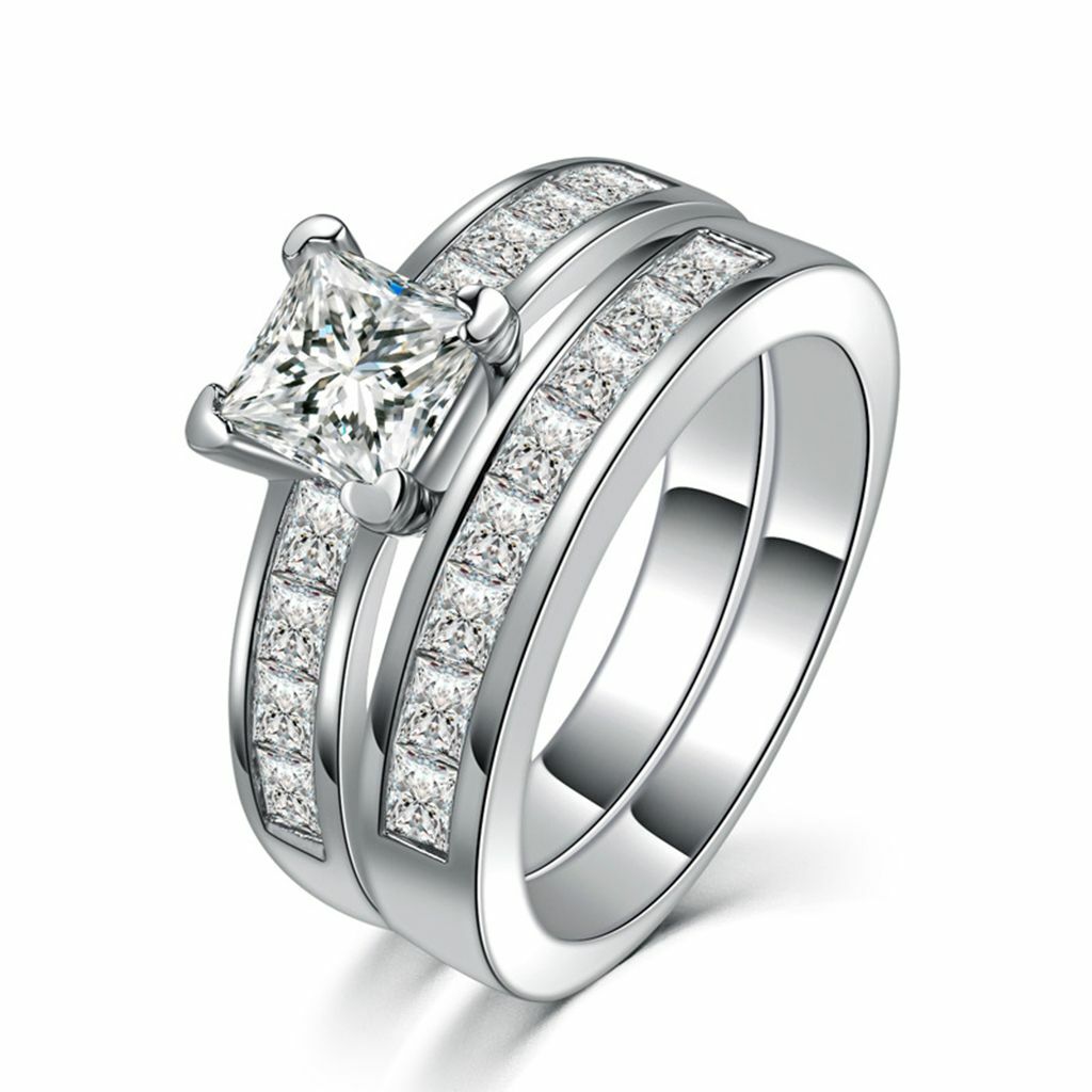 Stunning Princess Cut CZ Stainless Steel Wedding Ring Band Set Women’s Size 6-10