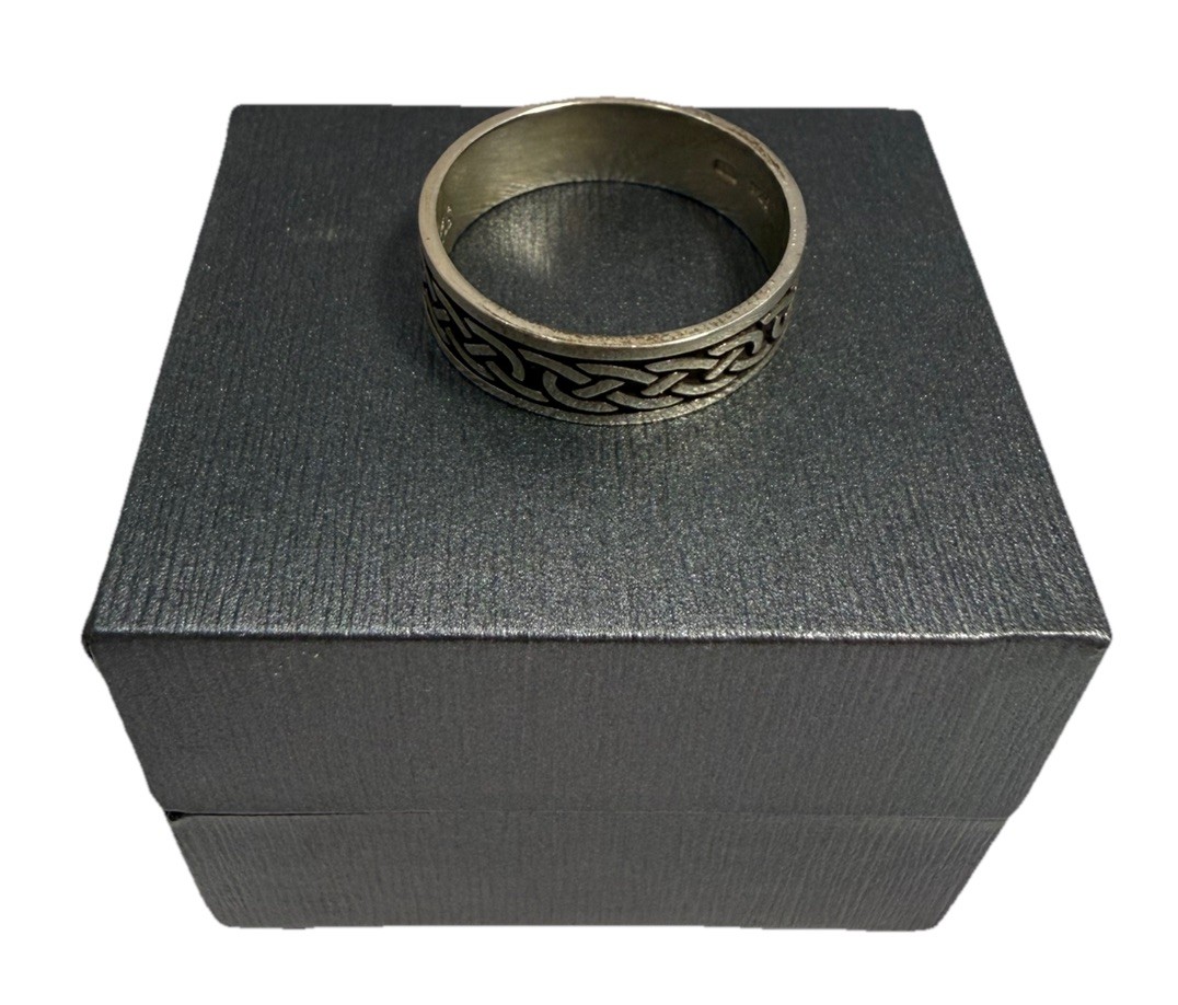 Arnua Celtic Knot Wedding Ring, Size 12.5, 7mm, Silver, New, Includes Box