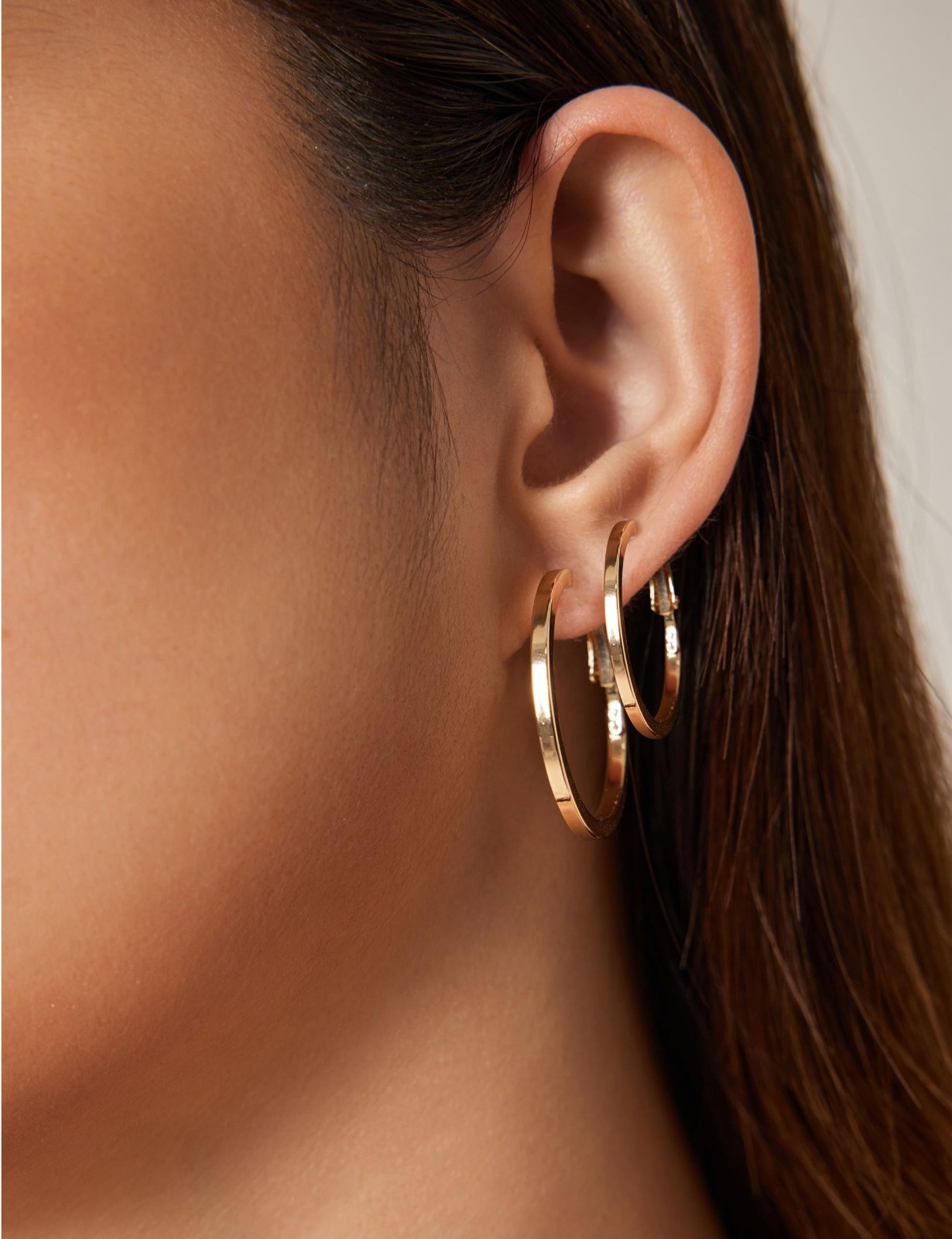 Trendy 14K Gold Clip-On Hoop Earrings for Women, Large Lightweight Non-Pierced E