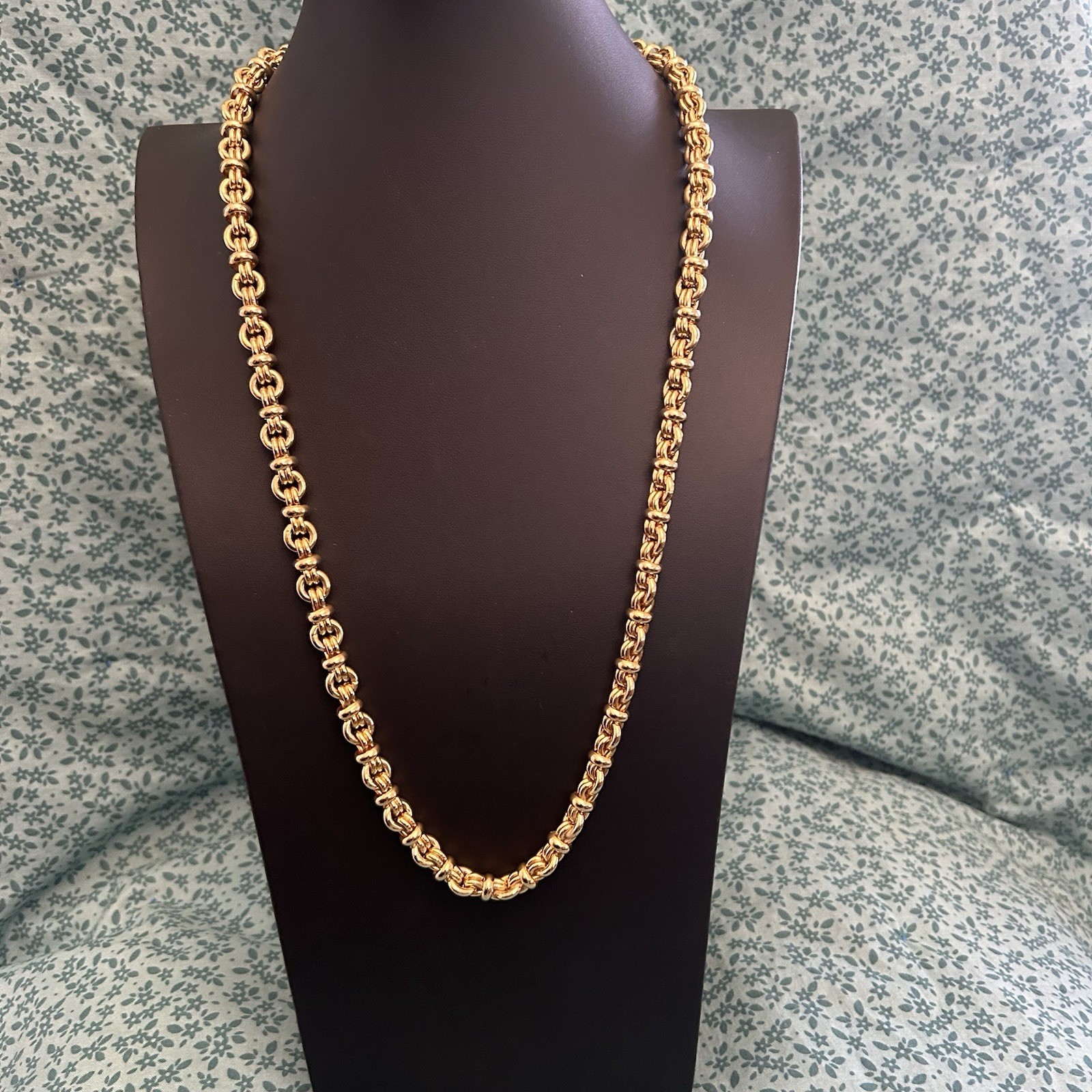 Gold Tone Byzantine Chain Necklace, Spring Ring Clasp, No Stone
