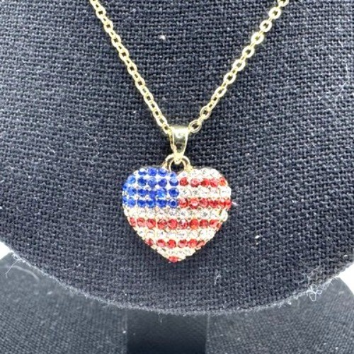 Heart-Shaped Pendant Necklace With Patriotic American Flag Design USA Rhinestone