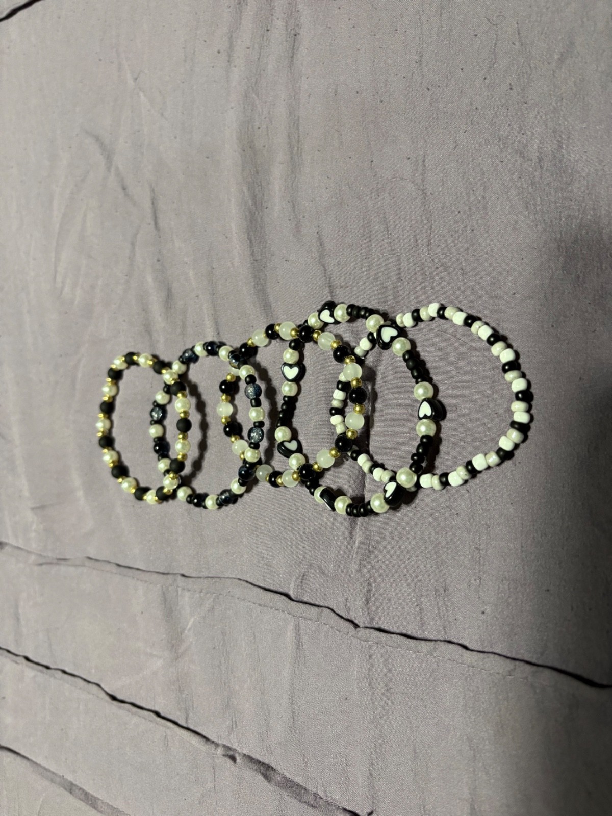 bracelets for women and men. comes in all shapes, sizes and types.