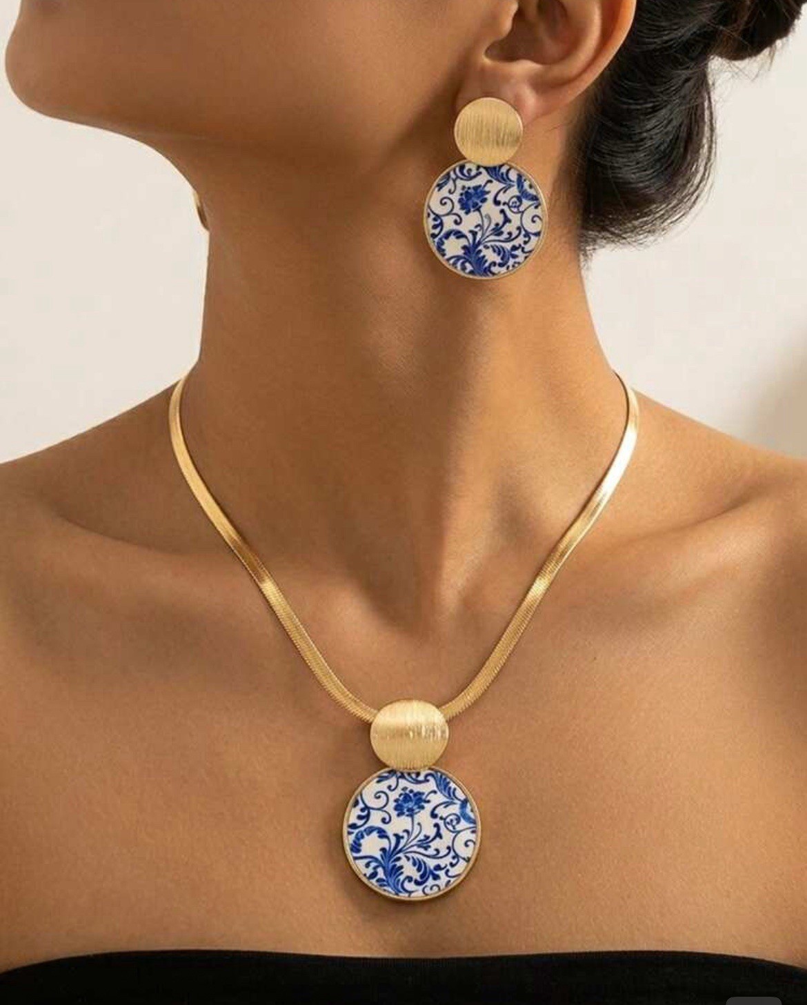 Vintage Style Blue White Porcelain Charm Necklace Gold Baroque Floral Statement