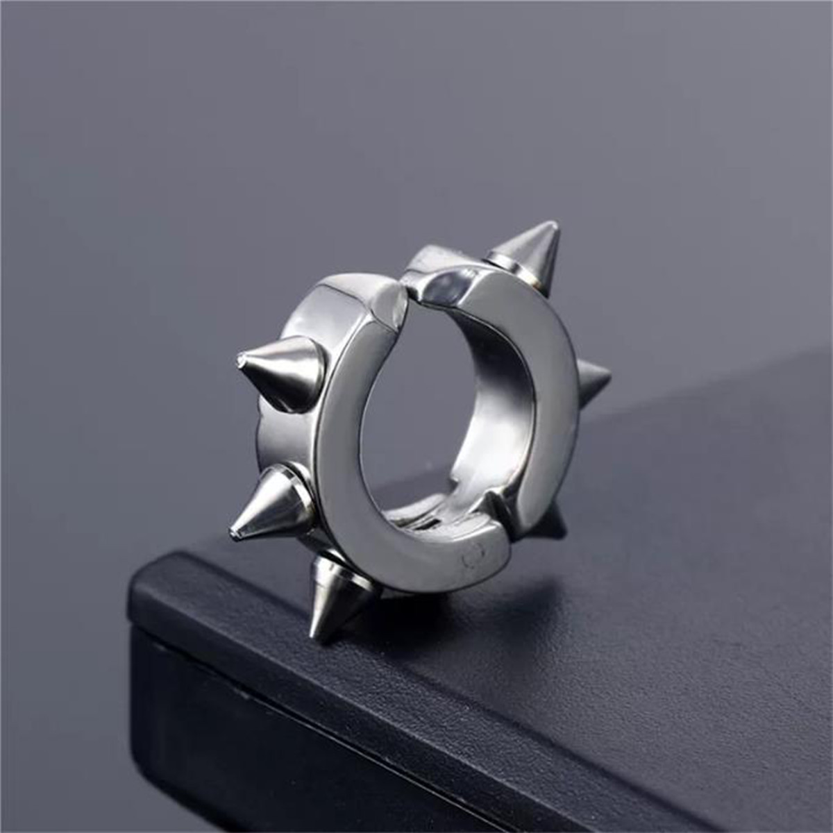 Stainless Steel Stud Earrings Magnetic Ear Plugs Non-Piercing Clip On Men Women