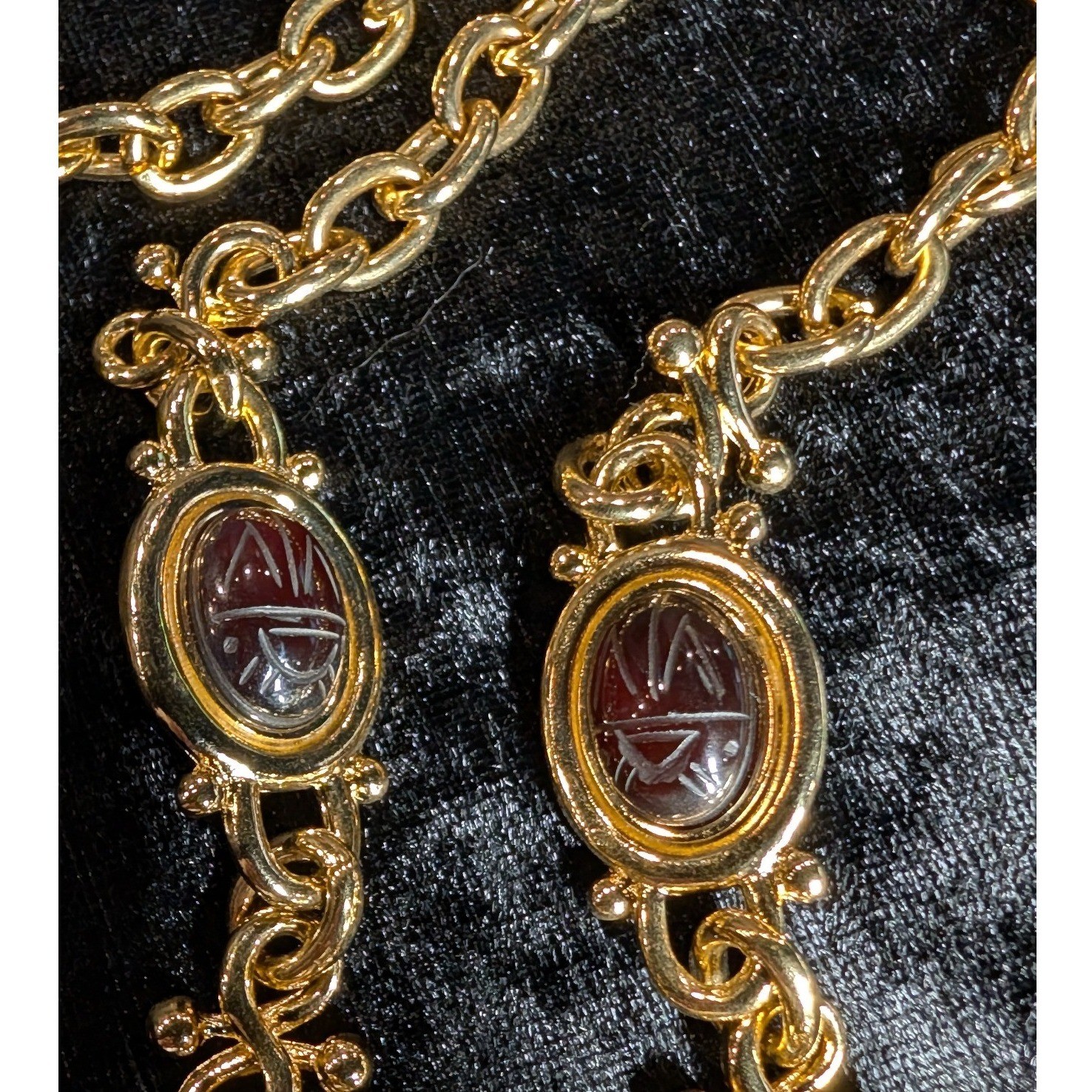 Vintage Gold Tone Reversible Scarab Beetle Long Chain Necklace Blue Red 34 Inch