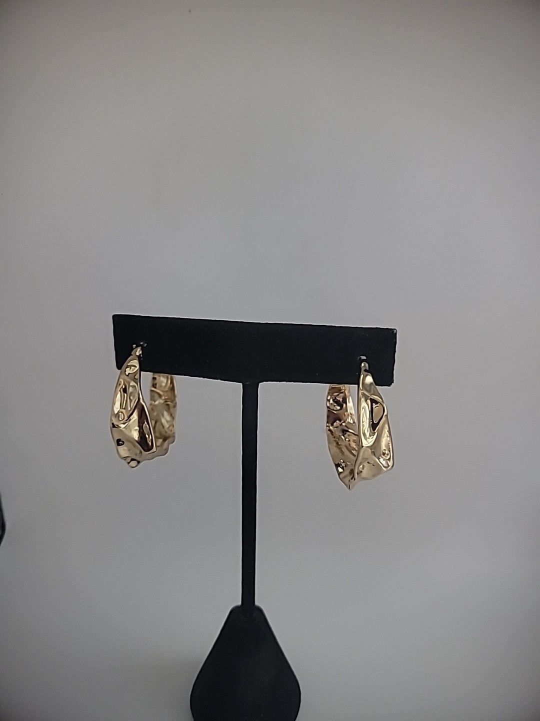 Vintage Earrings Pierced Post Stud Gold Tone Hoops Hoop Jewelry Costume