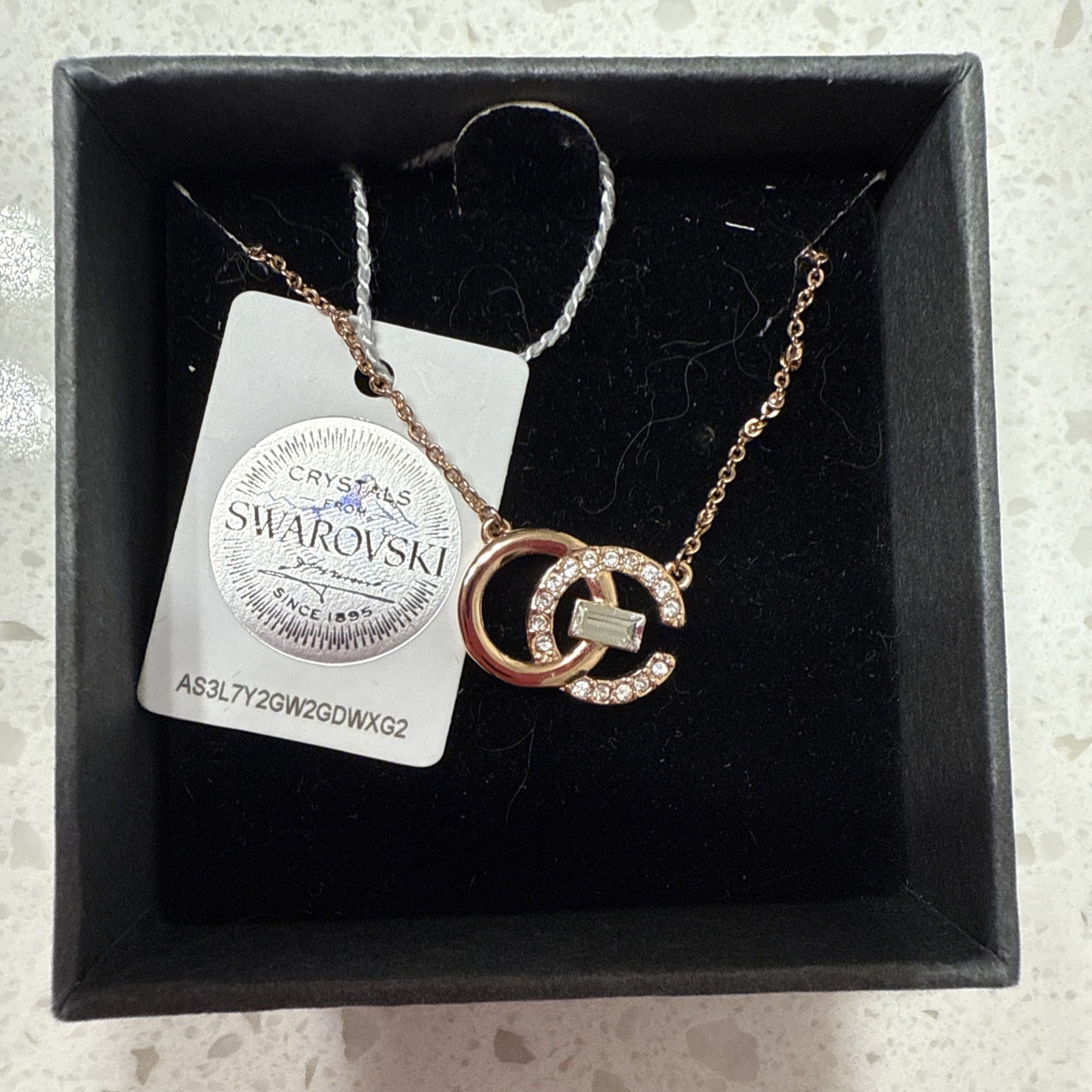 Nic & Syd Rose Gold Necklace With Swarovski Crystals 21in Chain